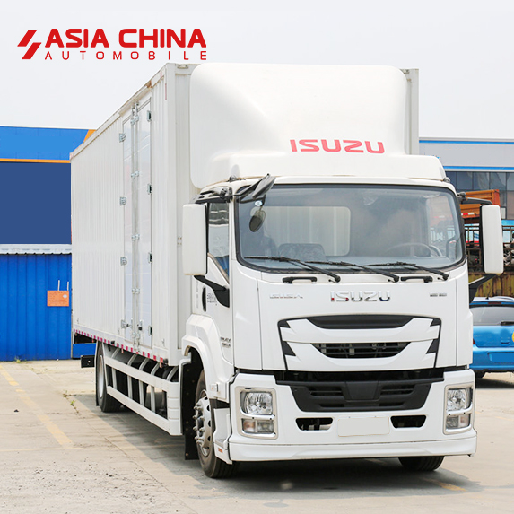 Qingling Isuzu FTR Van Cargo Truck F-Series 4x2 Box Truck