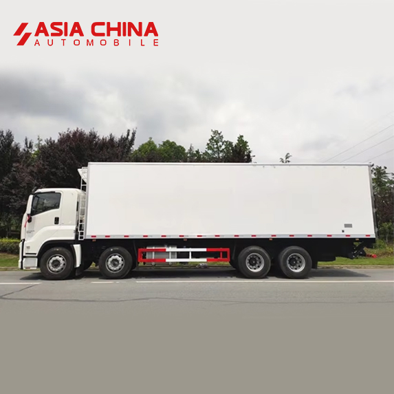 Qingling Isuzu FVZ 300PS Cargo Truck with 6HK Engine